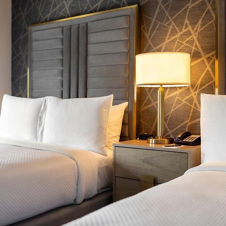 The Chateau Grande Hotel East Brunswick Esterno foto